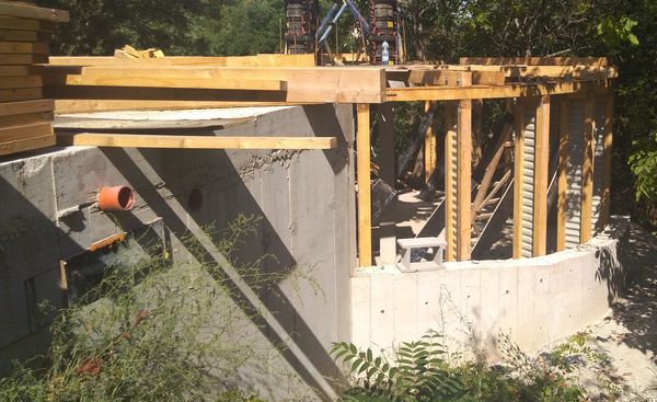 Víztározó oldalról